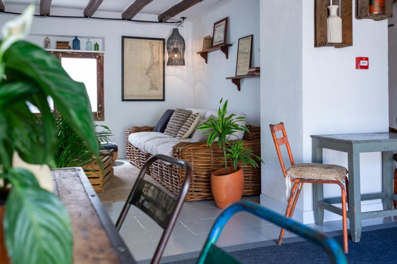 Hostal Boutique Es Menut Tossa de Mar Exterior photo